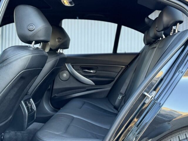 Черный БМВ 3 Серия, объемом двигателя 3 л и пробегом 103 тыс. км за 15100 $, фото 10 на Automoto.ua