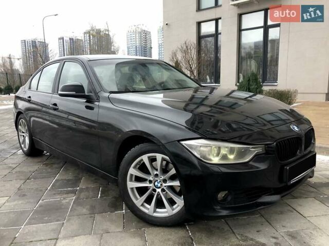 Чорний БМВ 3 Серія, об'ємом двигуна 2 л та пробігом 192 тис. км за 11750 $, фото 2 на Automoto.ua