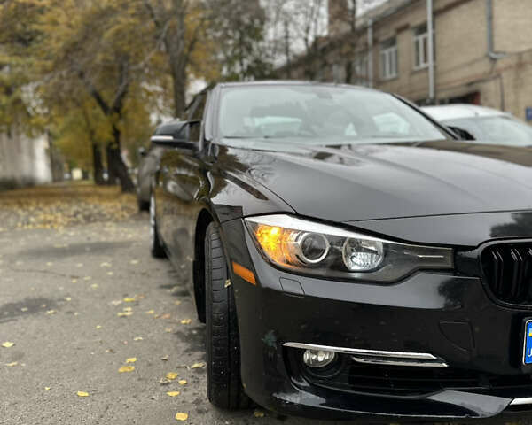БМВ 3 Серия 2012 в Киеве на Automoto.ua Черный БМВ 3 Серия, объемом двигателя 2 л и пробегом 215 тыс. км за 13000 $, фото 2 на Automoto.ua