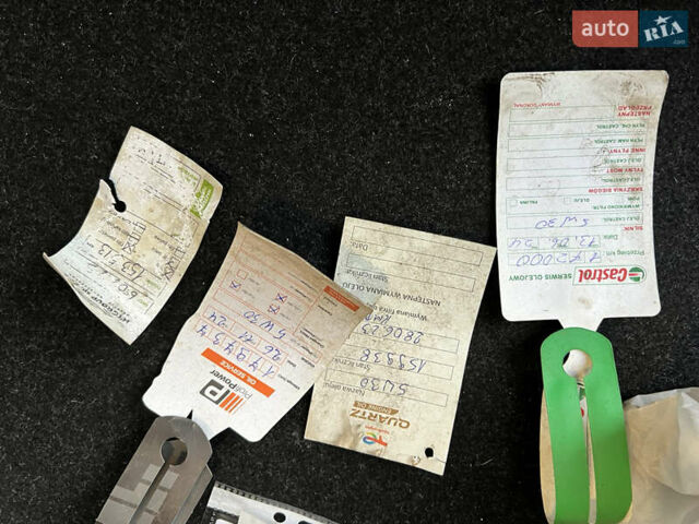 Чорний БМВ 3 Серія, об'ємом двигуна 2 л та пробігом 185 тис. км за 11700 $, фото 40 на Automoto.ua