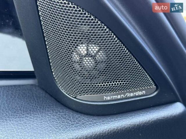 Черный БМВ 3 Серия, объемом двигателя 2.98 л и пробегом 103 тыс. км за 15100 $, фото 12 на Automoto.ua