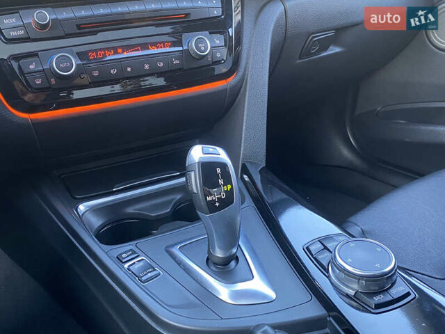 Чорний БМВ 3 Серія, об'ємом двигуна 2 л та пробігом 155 тис. км за 12999 $, фото 33 на Automoto.ua