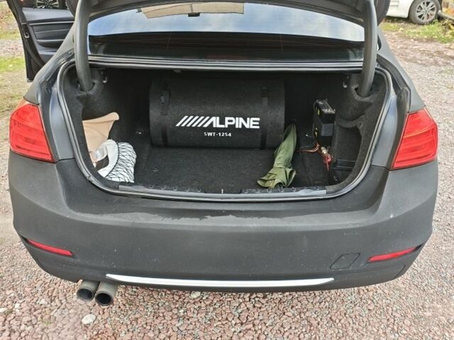 Чорний БМВ 3 Серія, об'ємом двигуна 2 л та пробігом 193 тис. км за 12500 $, фото 15 на Automoto.ua