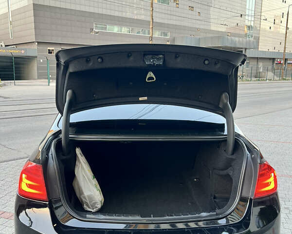 Чорний БМВ 3 Серія, об'ємом двигуна 2 л та пробігом 185 тис. км за 11700 $, фото 30 на Automoto.ua