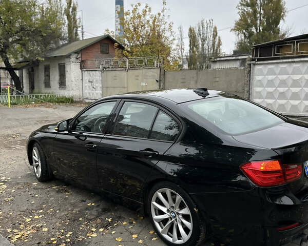 БМВ 3 Серия 2012 в Киеве на Automoto.ua Черный БМВ 3 Серия, объемом двигателя 2 л и пробегом 215 тыс. км за 13000 $, фото 4 на Automoto.ua