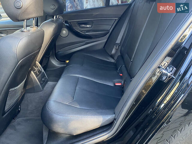 Чорний БМВ 3 Серія, об'ємом двигуна 2 л та пробігом 155 тис. км за 12999 $, фото 22 на Automoto.ua