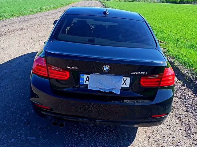 Чорний БМВ 3 Серія, об'ємом двигуна 2 л та пробігом 10 тис. км за 16500 $, фото 9 на Automoto.ua