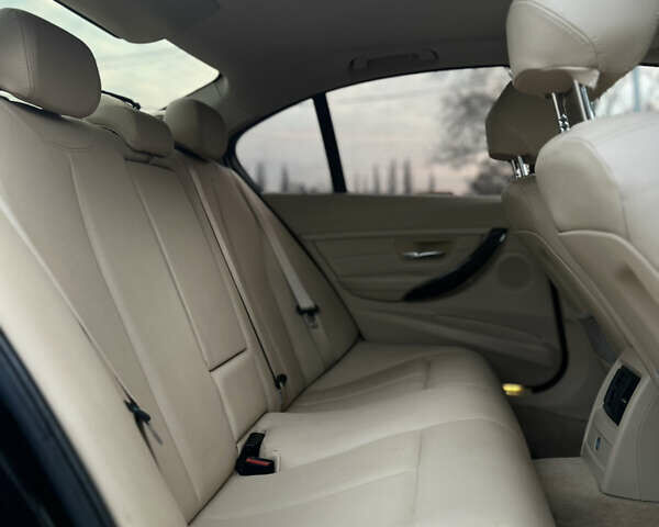 Черный БМВ 3 Серия, объемом двигателя 2 л и пробегом 264 тыс. км за 11800 $, фото 23 на Automoto.ua