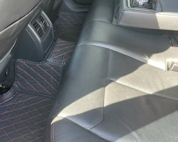 Чорний БМВ 3 Серія, об'ємом двигуна 2 л та пробігом 145 тис. км за 21500 $, фото 4 на Automoto.ua