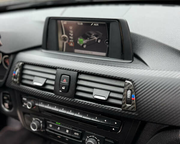 Черный БМВ 3 Серия, объемом двигателя 2 л и пробегом 297 тыс. км за 13600 $, фото 14 на Automoto.ua