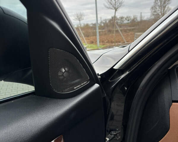 Черный БМВ 3 Серия, объемом двигателя 2 л и пробегом 110 тыс. км за 12000 $, фото 12 на Automoto.ua