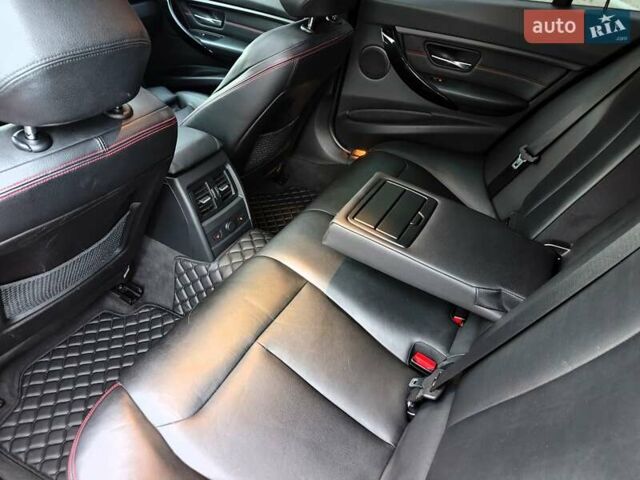 БМВ 3 Серия 2013 в Киеве на Automoto.ua Черный БМВ 3 Серия, объемом двигателя 2 л и пробегом 162 тыс. км за 10990 $, фото 45 на Automoto.ua