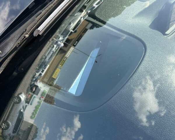 Черный БМВ 3 Серия, объемом двигателя 2 л и пробегом 285 тыс. км за 11700 $, фото 8 на Automoto.ua