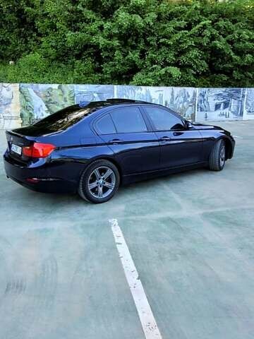 Черный БМВ 3 Серия, объемом двигателя 2 л и пробегом 210 тыс. км за 10800 $, фото 6 на Automoto.ua