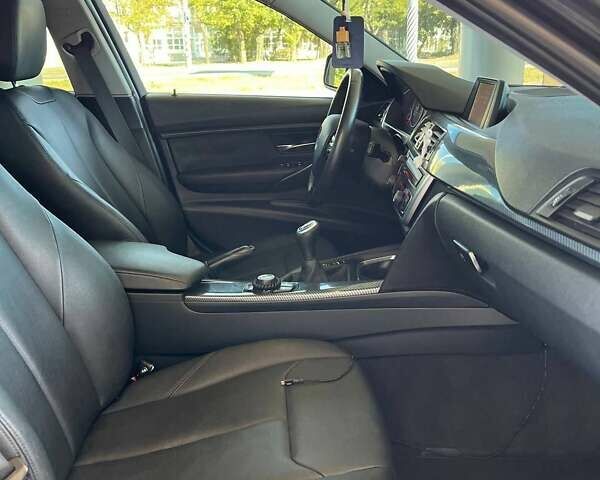 Черный БМВ 3 Серия, объемом двигателя 2 л и пробегом 179 тыс. км за 11499 $, фото 10 на Automoto.ua