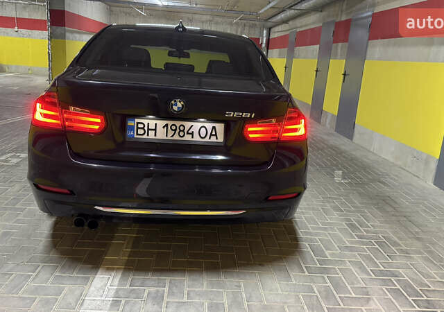 Чорний БМВ 3 Серія, об'ємом двигуна 2 л та пробігом 173 тис. км за 12500 $, фото 11 на Automoto.ua