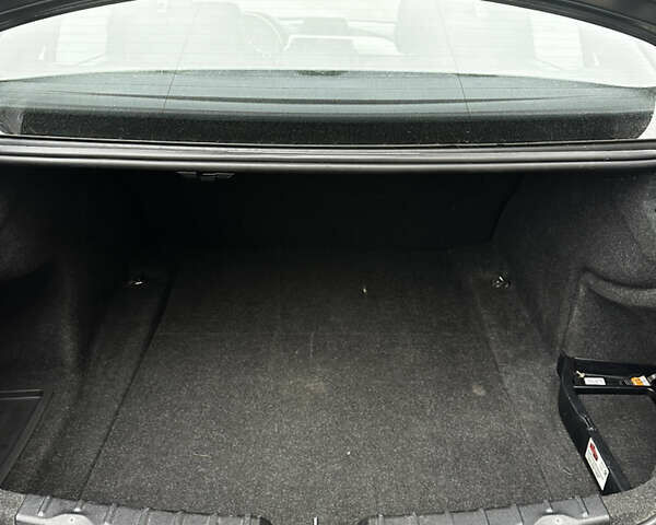 Черный БМВ 3 Серия, объемом двигателя 2 л и пробегом 260 тыс. км за 8500 $, фото 11 на Automoto.ua