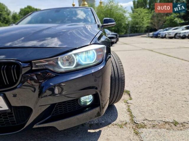 Чорний БМВ 3 Серія, об'ємом двигуна 2 л та пробігом 171 тис. км за 12999 $, фото 8 на Automoto.ua