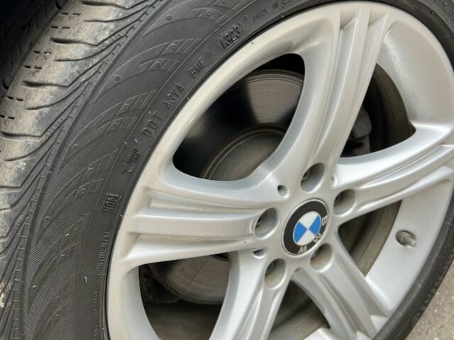 Чорний БМВ 3 Серія, об'ємом двигуна 2 л та пробігом 232 тис. км за 10450 $, фото 17 на Automoto.ua