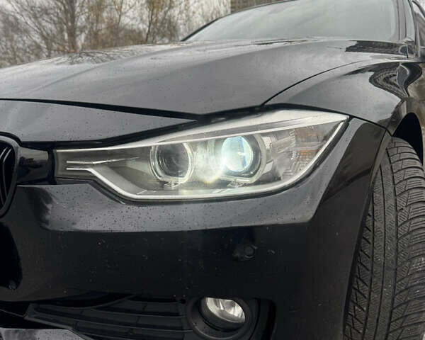 БМВ 3 Серия 2013 в Киеве на Automoto.ua Черный БМВ 3 Серия, объемом двигателя 2 л и пробегом 215 тыс. км за 12500 $, фото 4 на Automoto.ua