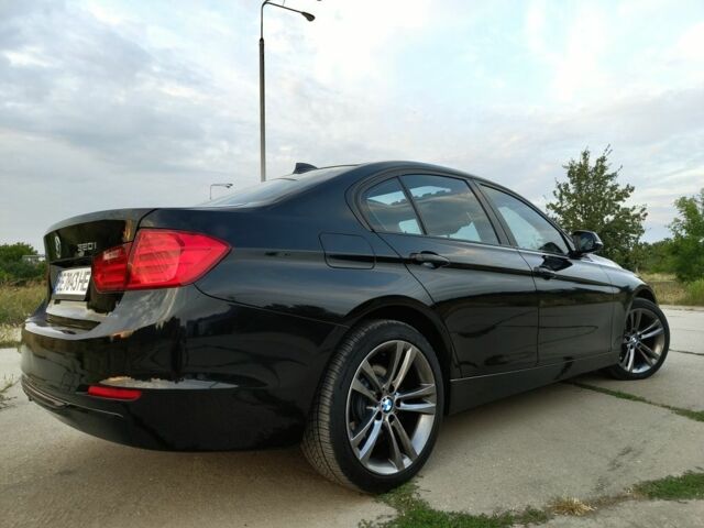 Черный БМВ 3 Серия, объемом двигателя 2 л и пробегом 226 тыс. км за 12800 $, фото 13 на Automoto.ua