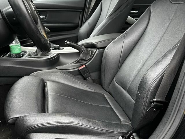 Чорний БМВ 3 Серія, об'ємом двигуна 2 л та пробігом 260 тис. км за 8500 $, фото 9 на Automoto.ua