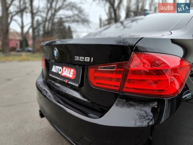 Черный БМВ 3 Серия, объемом двигателя 2 л и пробегом 162 тыс. км за 10990 $, фото 15 на Automoto.ua