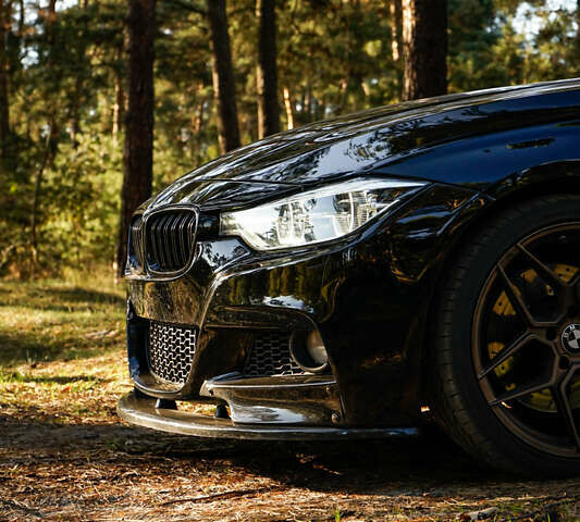 Черный БМВ 3 Серия, объемом двигателя 2.98 л и пробегом 295 тыс. км за 14000 $, фото 2 на Automoto.ua