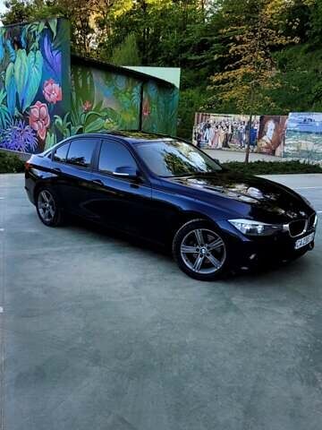 Черный БМВ 3 Серия, объемом двигателя 2 л и пробегом 210 тыс. км за 10800 $, фото 2 на Automoto.ua