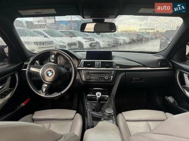 Чорний БМВ 3 Серія, об'ємом двигуна 3 л та пробігом 295 тис. км за 15630 $, фото 12 на Automoto.ua