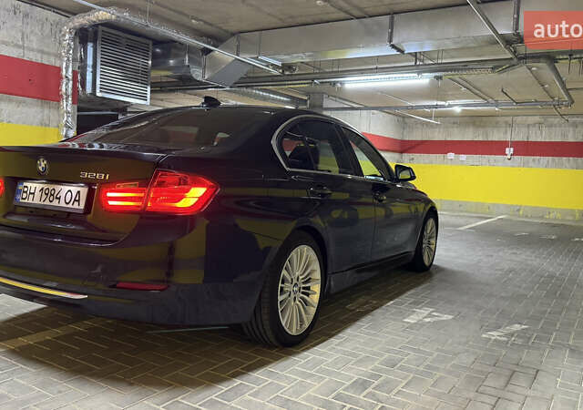 Чорний БМВ 3 Серія, об'ємом двигуна 2 л та пробігом 173 тис. км за 12500 $, фото 3 на Automoto.ua