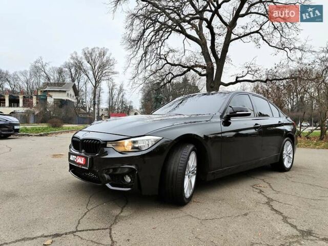 Черный БМВ 3 Серия, объемом двигателя 2 л и пробегом 162 тыс. км за 10990 $, фото 7 на Automoto.ua