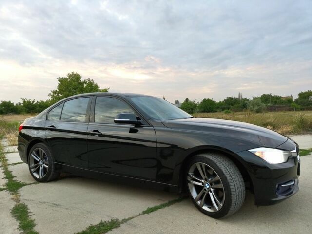 Черный БМВ 3 Серия, объемом двигателя 2 л и пробегом 226 тыс. км за 12800 $, фото 1 на Automoto.ua