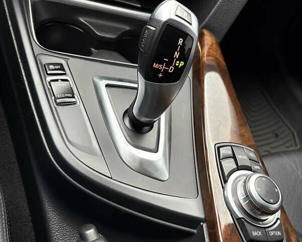 БМВ 3 Серия 2013 в Запорожье на Automoto.ua Черный БМВ 3 Серия, объемом двигателя 2 л и пробегом 164 тыс. км за 13999 $, фото 19 на Automoto.ua