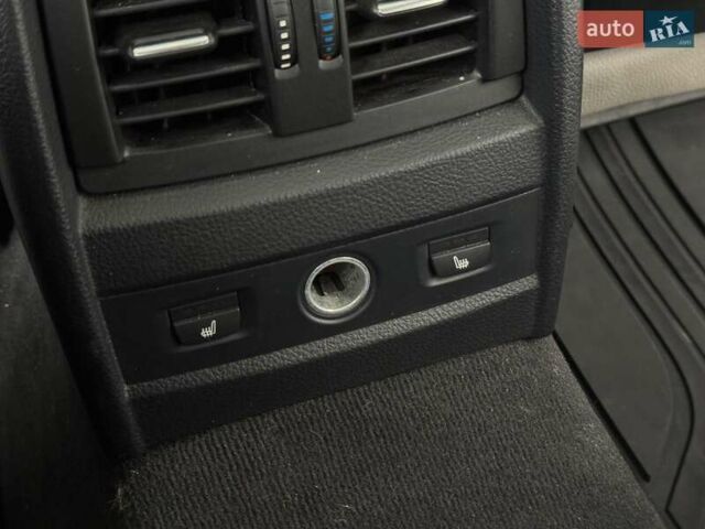 Чорний БМВ 3 Серія, об'ємом двигуна 3 л та пробігом 295 тис. км за 15630 $, фото 10 на Automoto.ua