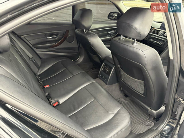 БМВ 3 Серия 2013 в Запорожье на Automoto.ua Черный БМВ 3 Серия, объемом двигателя 2 л и пробегом 164 тыс. км за 13999 $, фото 22 на Automoto.ua