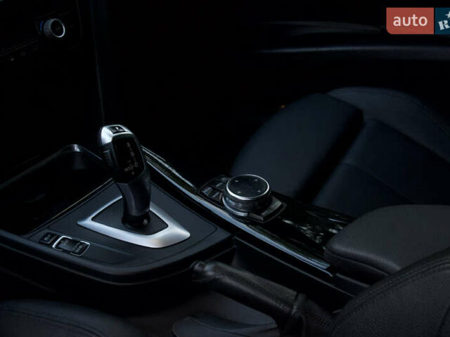 Чорний БМВ 3 Серія, об'ємом двигуна 2 л та пробігом 193 тис. км за 15800 $, фото 7 на Automoto.ua