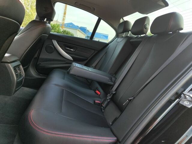 Черный БМВ 3 Серия, объемом двигателя 2 л и пробегом 226 тыс. км за 12800 $, фото 19 на Automoto.ua