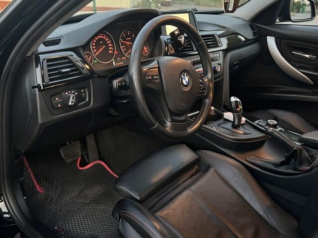 Чорний БМВ 3 Серія, об'ємом двигуна 2 л та пробігом 198 тис. км за 12700 $, фото 8 на Automoto.ua