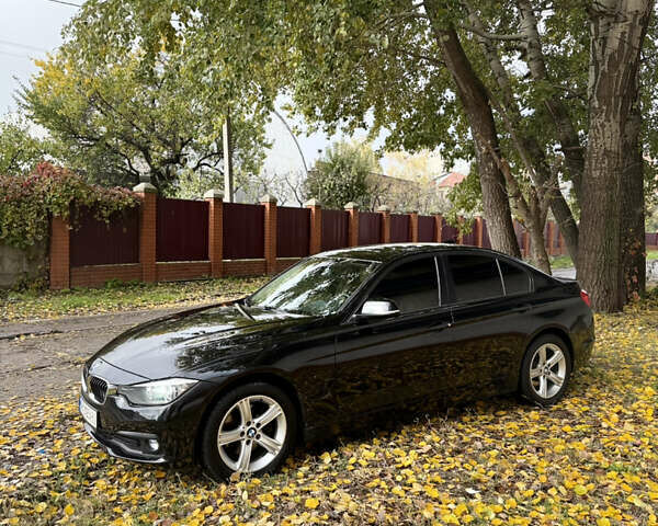 БМВ 3 Серия 2013 в Харькове на Automoto.ua Черный БМВ 3 Серия, объемом двигателя 2 л и пробегом 178 тыс. км за 11900 $, фото 1 на Automoto.ua