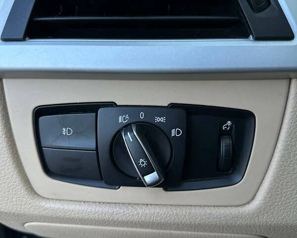 Чорний БМВ 3 Серія, об'ємом двигуна 2 л та пробігом 148 тис. км за 12800 $, фото 27 на Automoto.ua