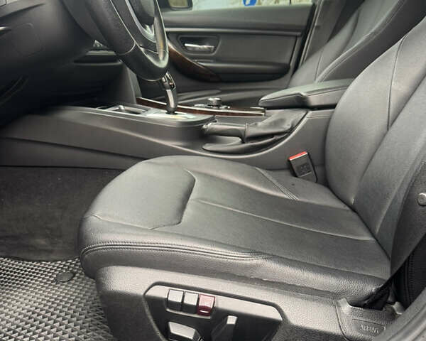 БМВ 3 Серия 2013 в Киеве на Automoto.ua Черный БМВ 3 Серия, объемом двигателя 2 л и пробегом 215 тыс. км за 12500 $, фото 13 на Automoto.ua