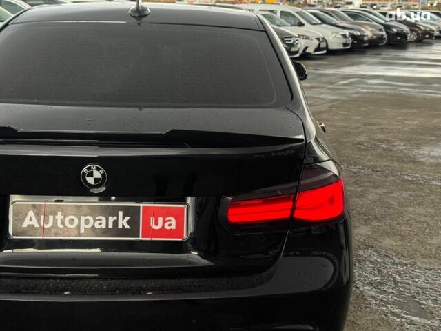 Чорний БМВ 3 Серія, об'ємом двигуна 3 л та пробігом 295 тис. км за 15630 $, фото 7 на Automoto.ua