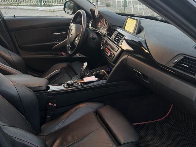 Чорний БМВ 3 Серія, об'ємом двигуна 2 л та пробігом 198 тис. км за 12700 $, фото 11 на Automoto.ua