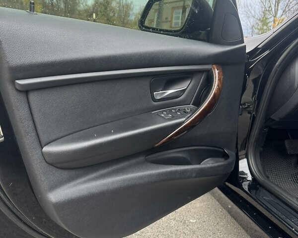 БМВ 3 Серия 2013 в Киеве на Automoto.ua Черный БМВ 3 Серия, объемом двигателя 2 л и пробегом 215 тыс. км за 12500 $, фото 15 на Automoto.ua