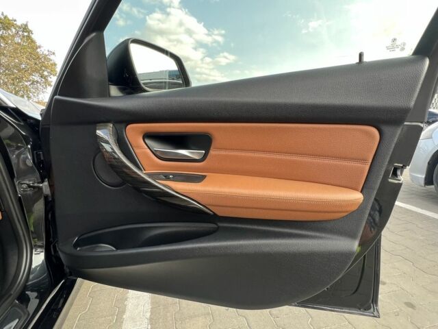 Черный БМВ 3 Серия, объемом двигателя 2 л и пробегом 193 тыс. км за 12000 $, фото 5 на Automoto.ua