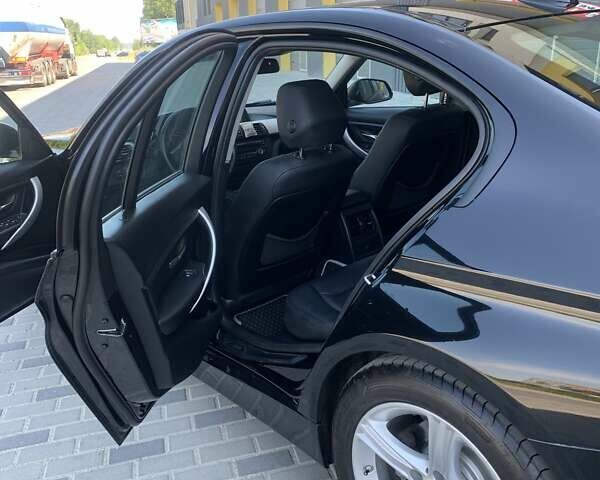 Черный БМВ 3 Серия, объемом двигателя 2 л и пробегом 170 тыс. км за 15500 $, фото 10 на Automoto.ua