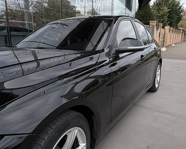 Чорний БМВ 3 Серія, об'ємом двигуна 2 л та пробігом 190 тис. км за 11500 $, фото 3 на Automoto.ua