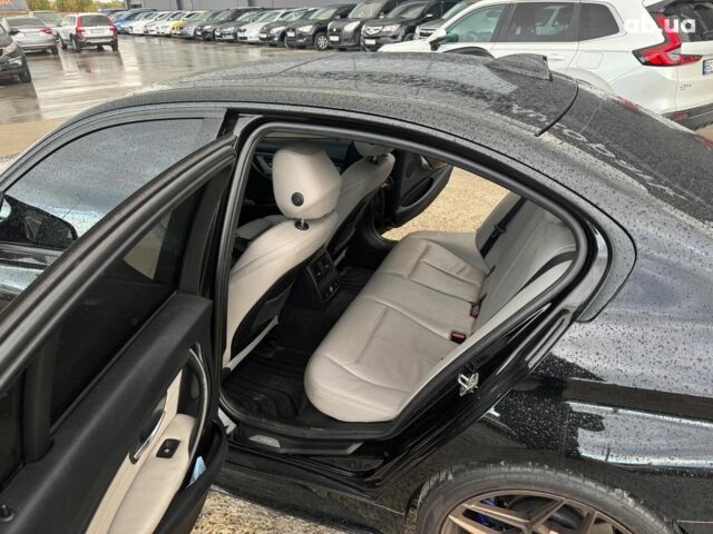 Чорний БМВ 3 Серія, об'ємом двигуна 3 л та пробігом 295 тис. км за 15630 $, фото 10 на Automoto.ua