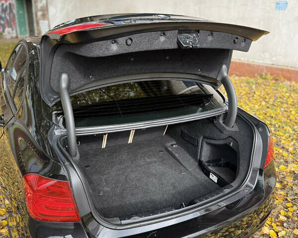 БМВ 3 Серия 2013 в Харькове на Automoto.ua Черный БМВ 3 Серия, объемом двигателя 2 л и пробегом 178 тыс. км за 11900 $, фото 16 на Automoto.ua